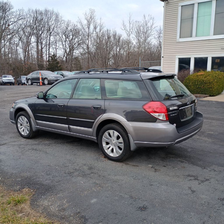 2008 Subaru Outback Image 3