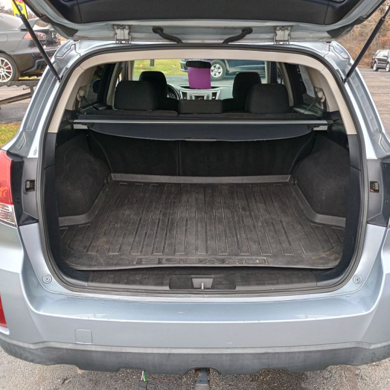 2014 Subaru Outback Image 18