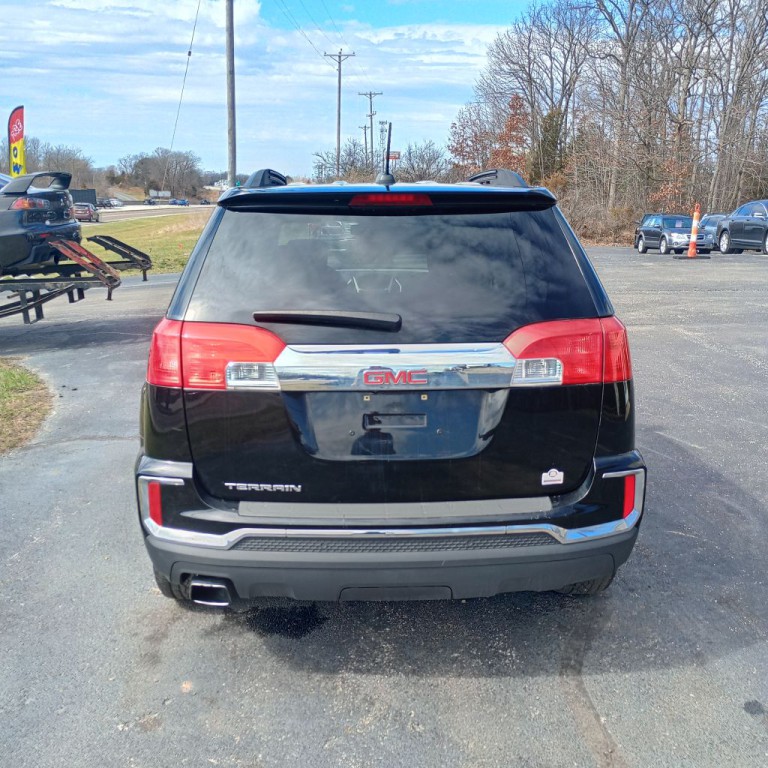 2017 GMC Terrain Image 4