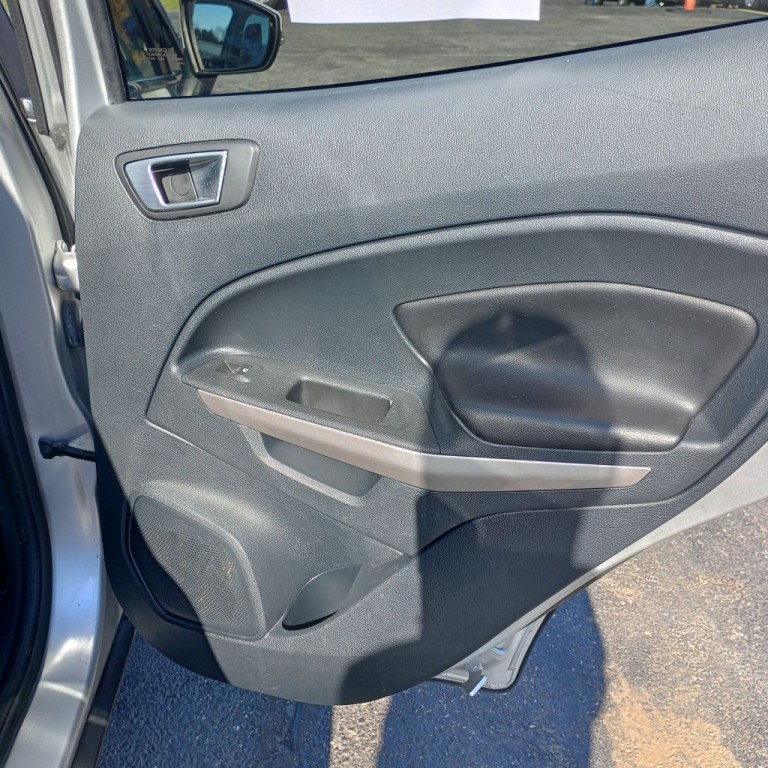 2019 Ford Econoline Image 20