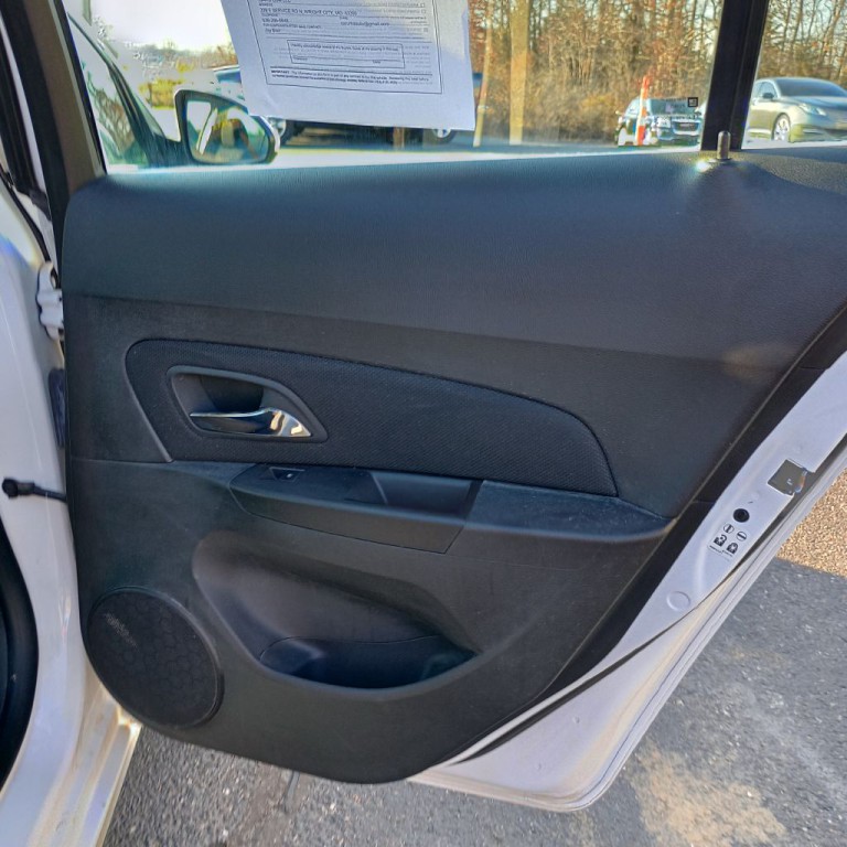 2016 Chevrolet Cruze Image 19