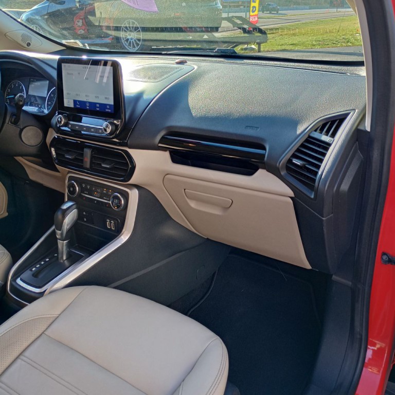 2020 Ford Econoline Image 19