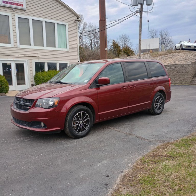 2018 Dodge Grand Caravan Image 1