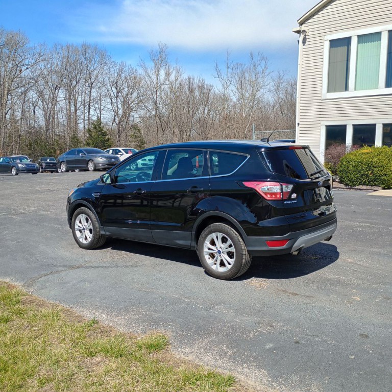 2017 Ford Escape Image 3