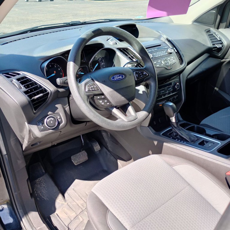 2017 Ford Escape Image 9