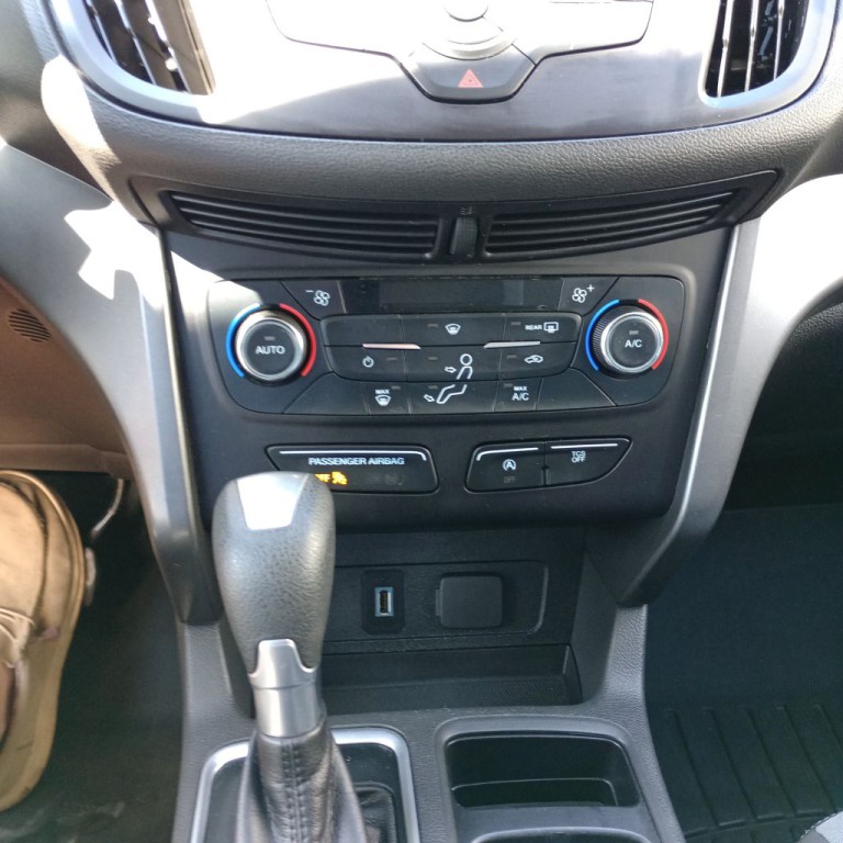 2017 Ford Escape Image 14