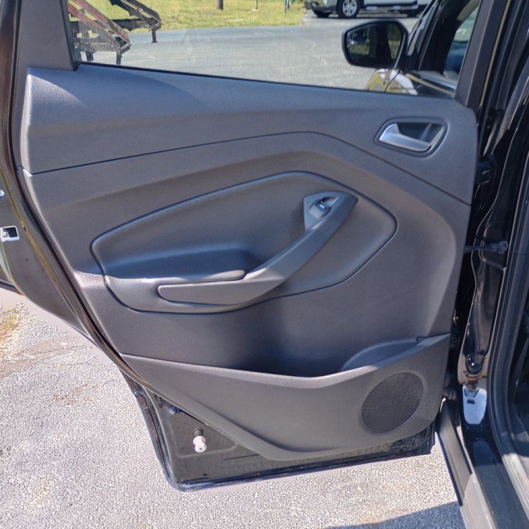 2017 Ford Escape Image 16