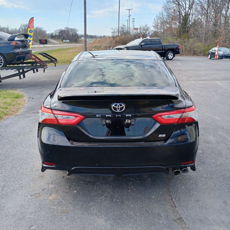 2018 Toyota Camry Image 4