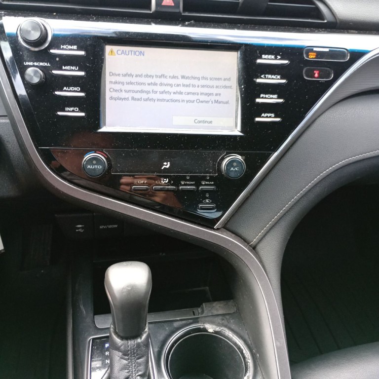 2018 Toyota Camry Image 13