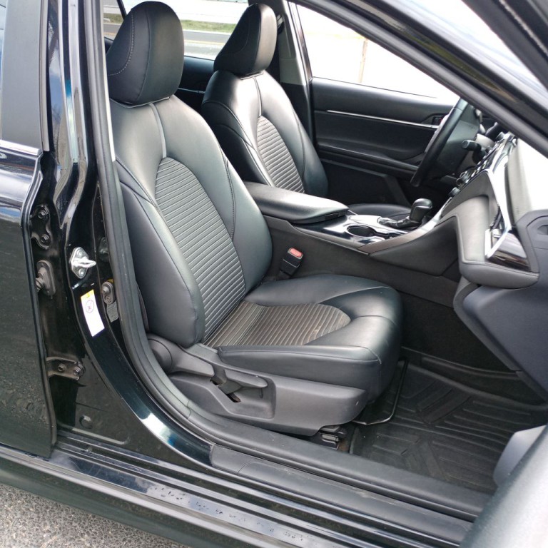 2018 Toyota Camry Image 23