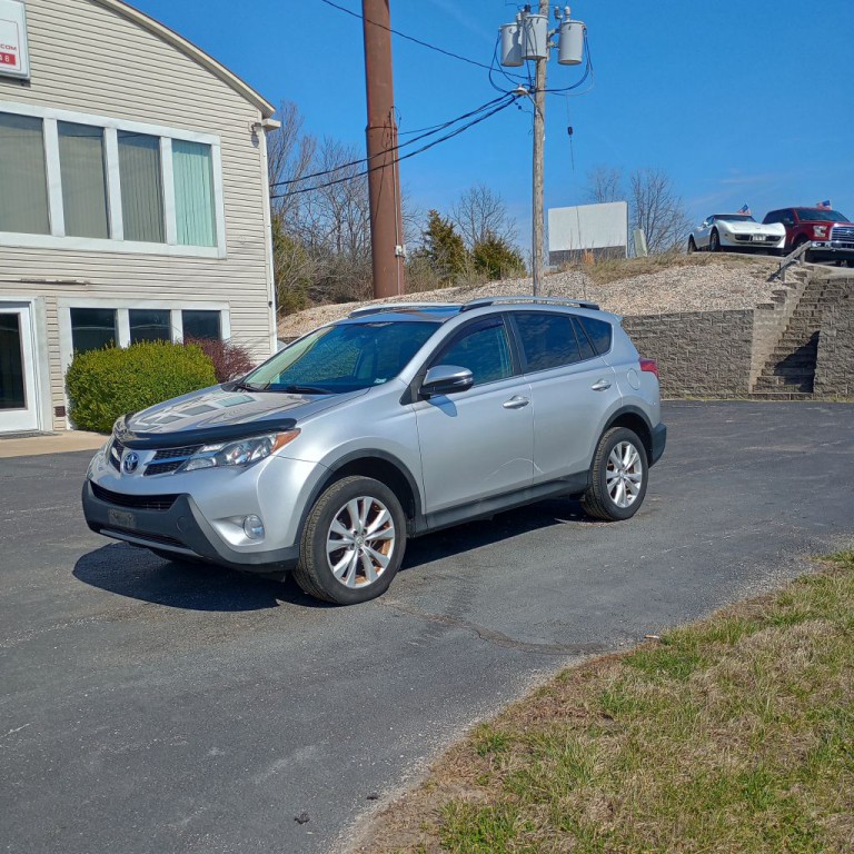 2014 Toyota Rav4 Image 1