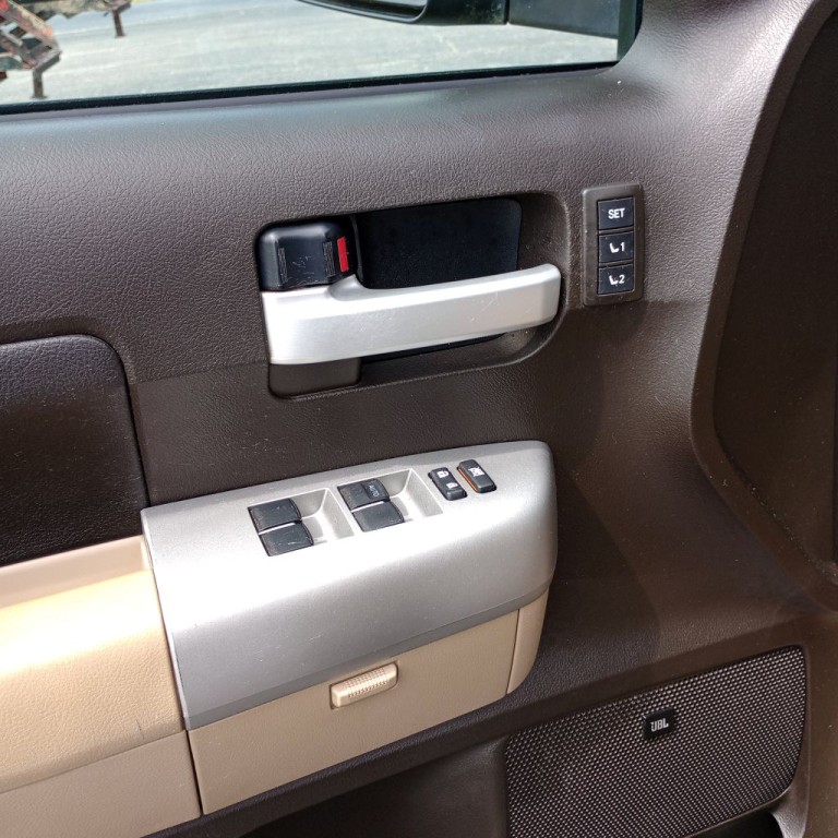 2008 Toyota Tundra Image 12