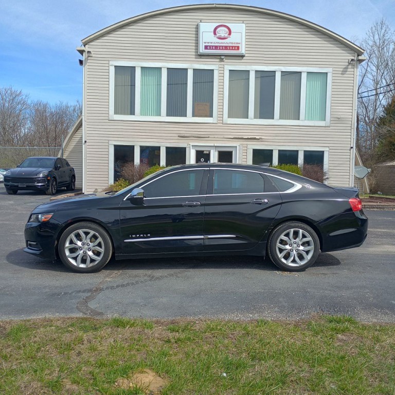 2016 Chevrolet Impala Image 2