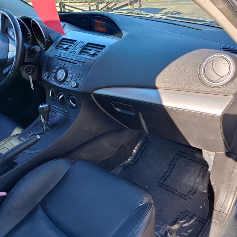 2012 Mazda Mazda3 Image 23