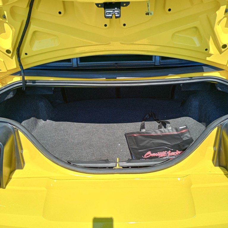 2003 Ford Mustang Image 16