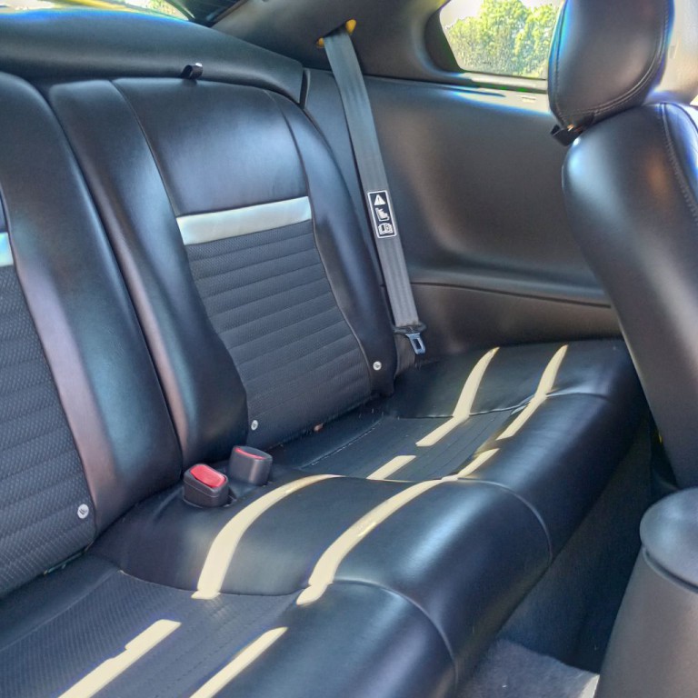 2003 Ford Mustang Image 17
