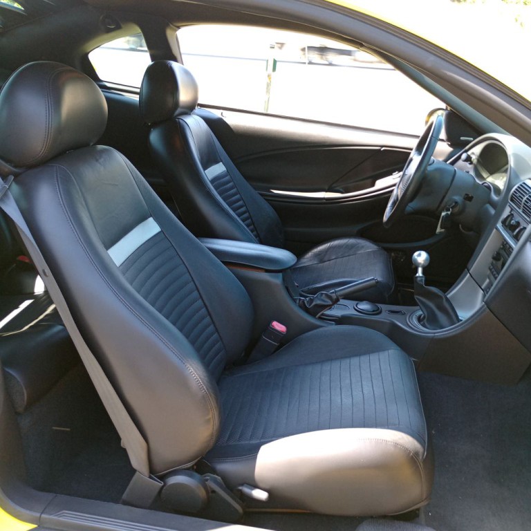 2003 Ford Mustang Image 20