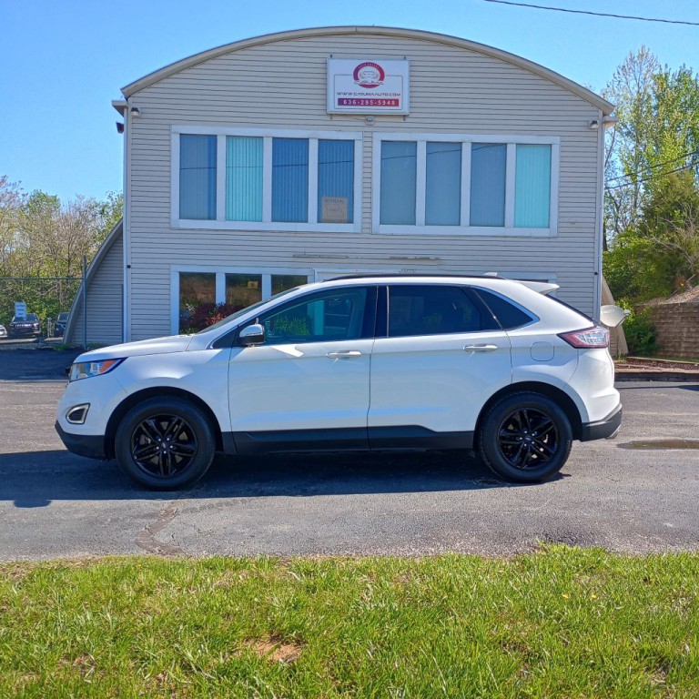 2018 Ford Edge Image 2
