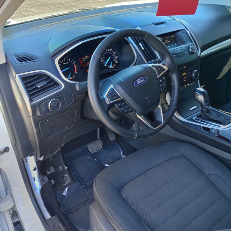 2018 Ford Edge Image 9