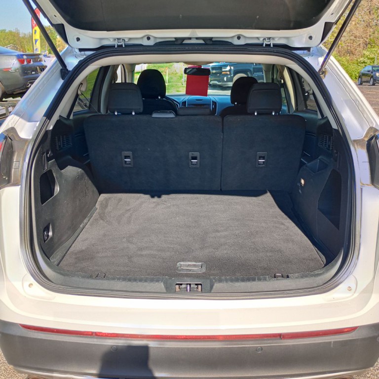 2018 Ford Edge Image 17