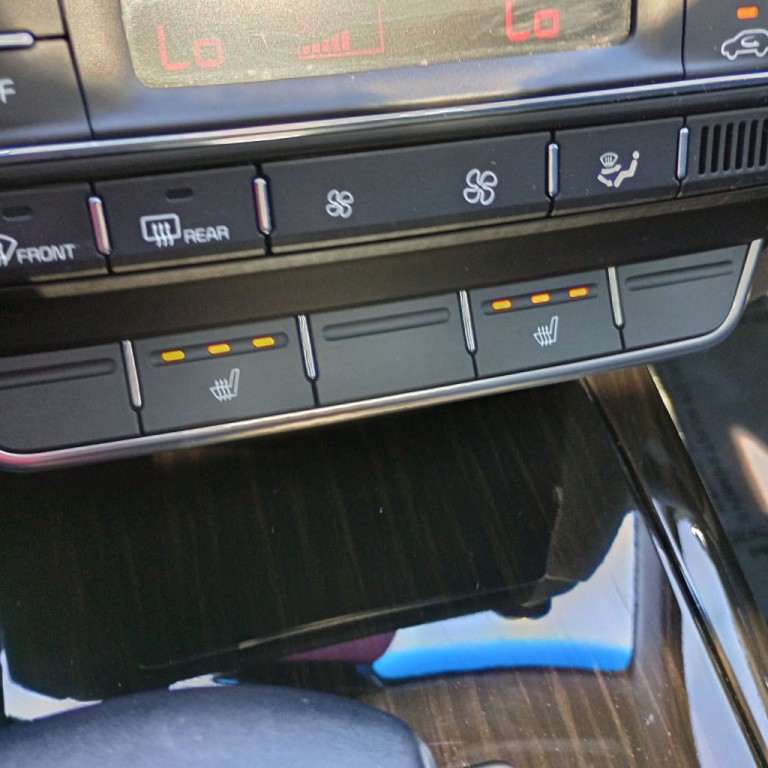 2020 Kia Sorento Image 14