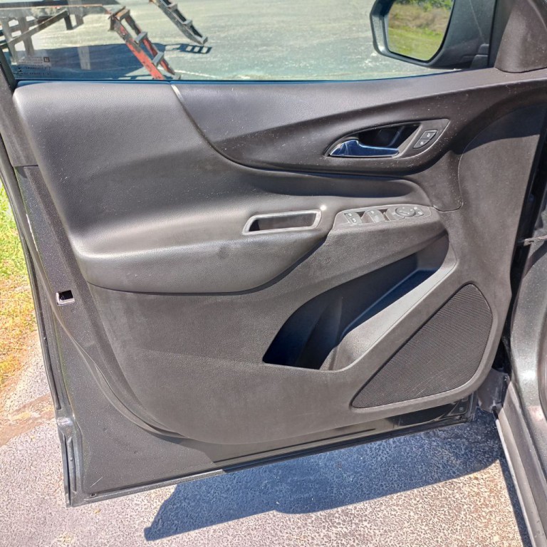 2019 Chevrolet Equinox Image 11