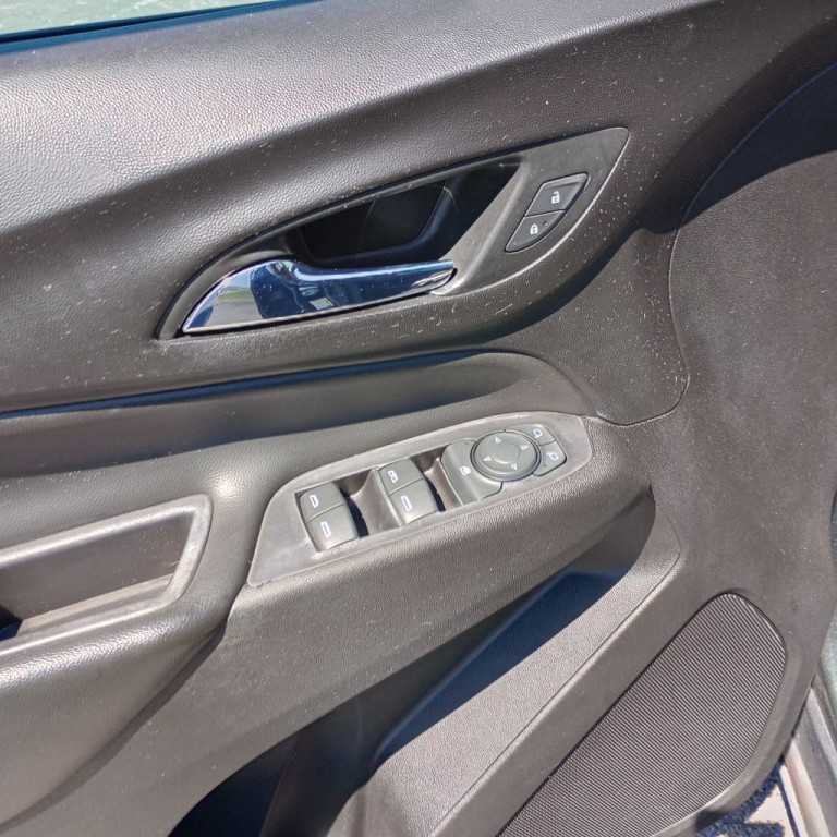 2019 Chevrolet Equinox Image 12
