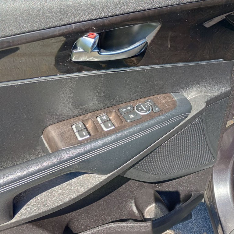 2018 Kia Sorento Image 12