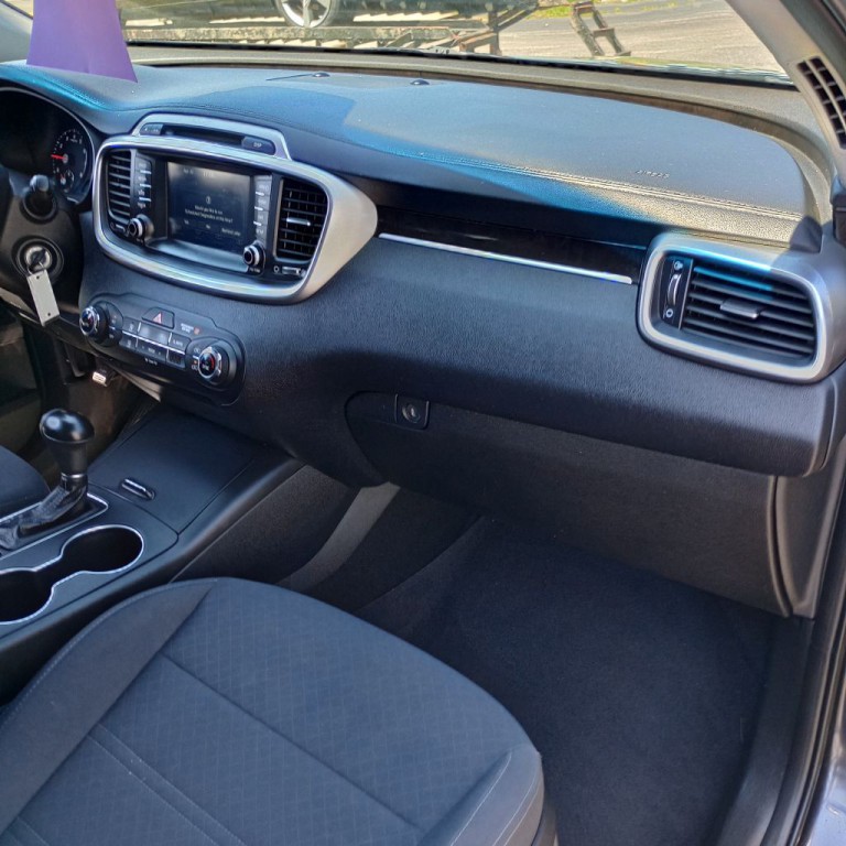 2018 Kia Sorento Image 19