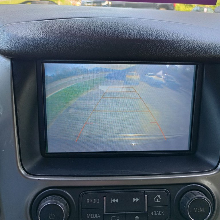 2019 Chevrolet Suburban Image 13