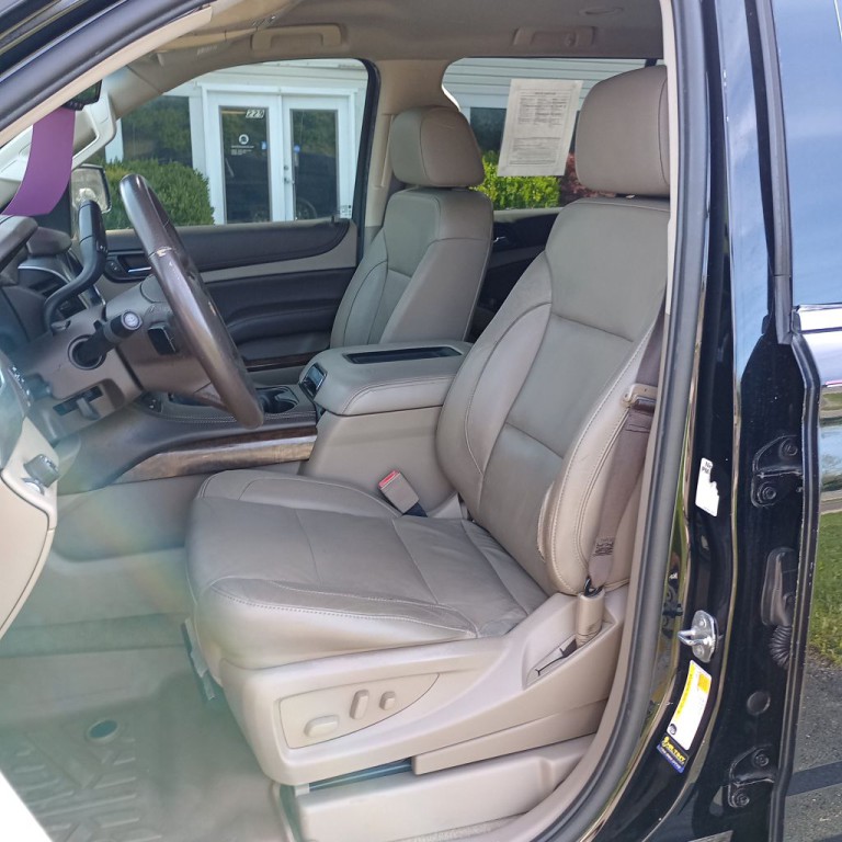 2019 Chevrolet Suburban Image 15