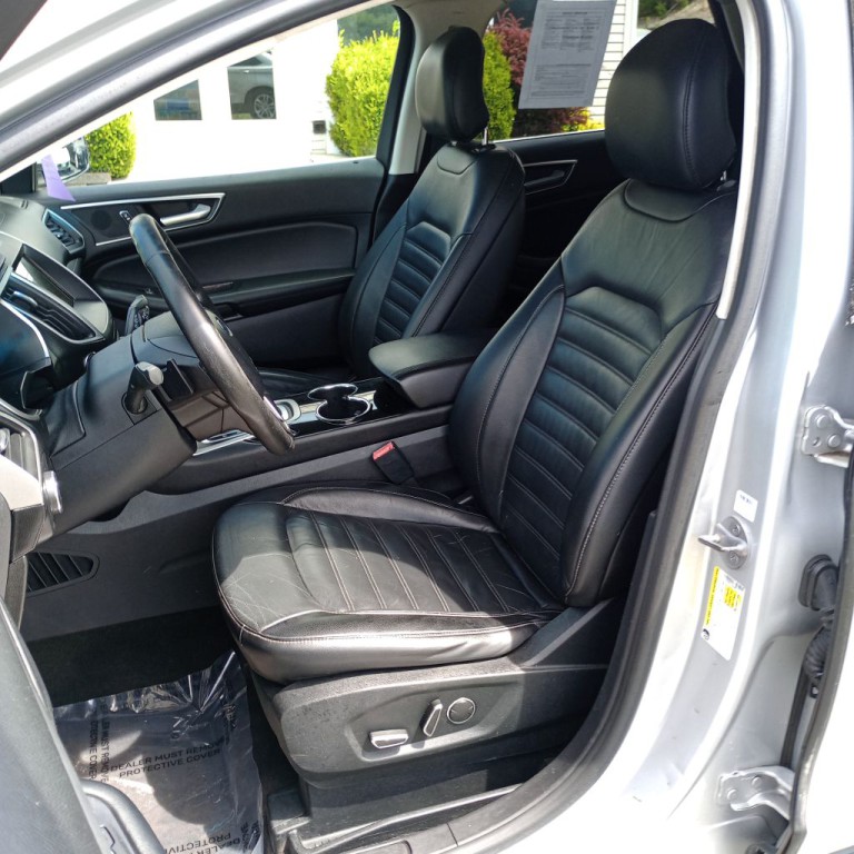 2016 Ford Edge Image 15