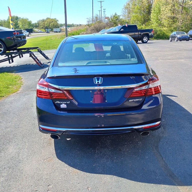 2017 Honda Accord Image 4