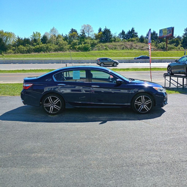 2017 Honda Accord Image 6