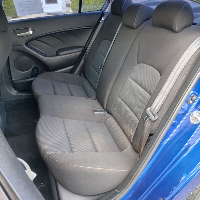 2017 Kia Forte Image 16