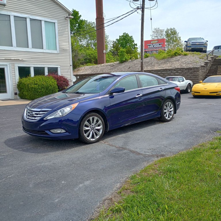 2013 Hyundai Sonata Image 1