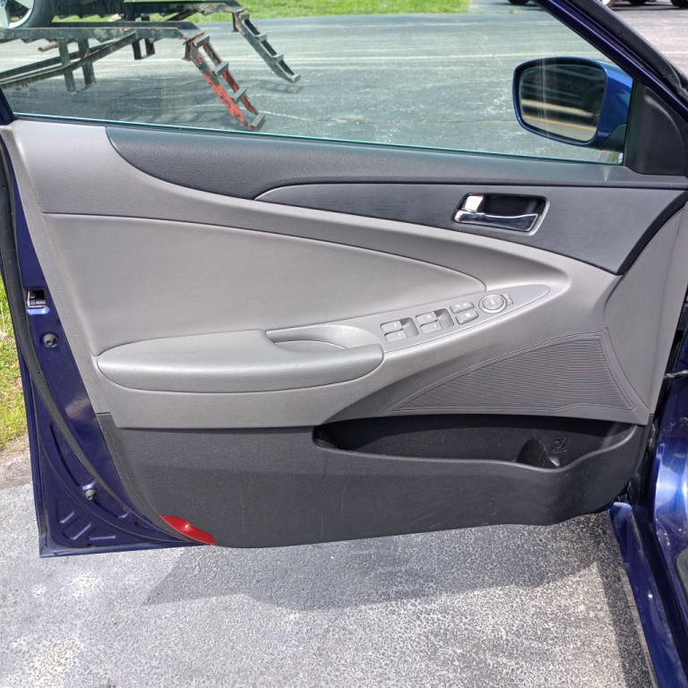 2013 Hyundai Sonata Image 11
