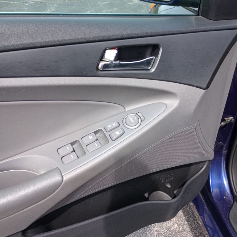 2013 Hyundai Sonata Image 12