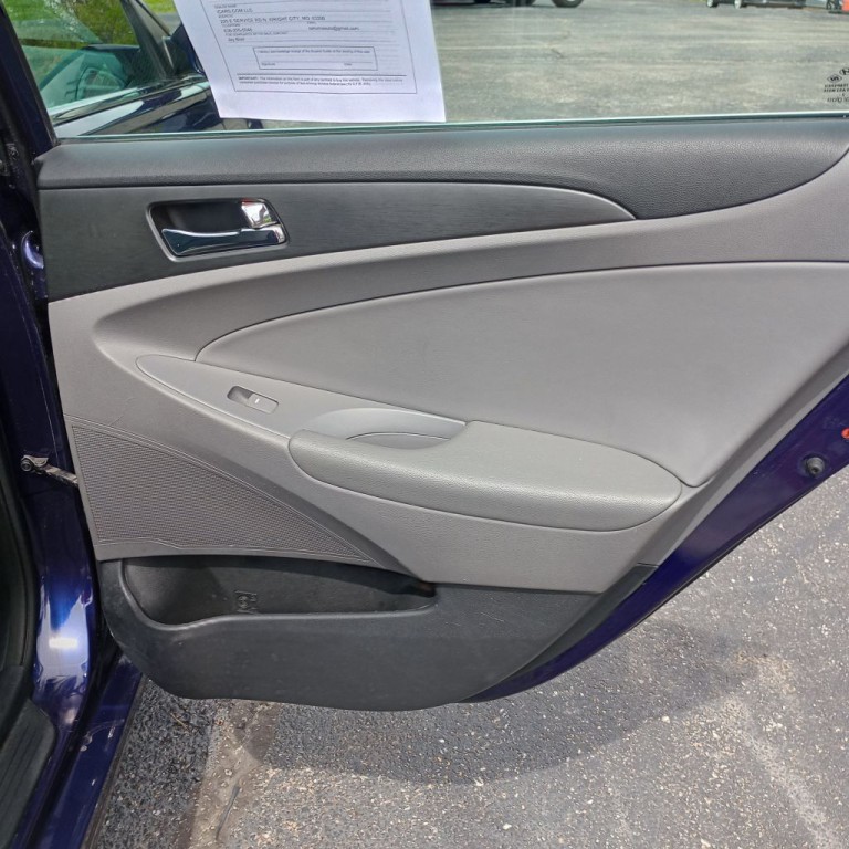 2013 Hyundai Sonata Image 18