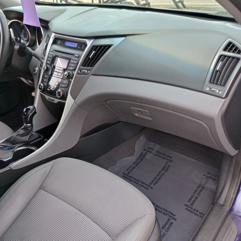 2013 Hyundai Sonata Image 20