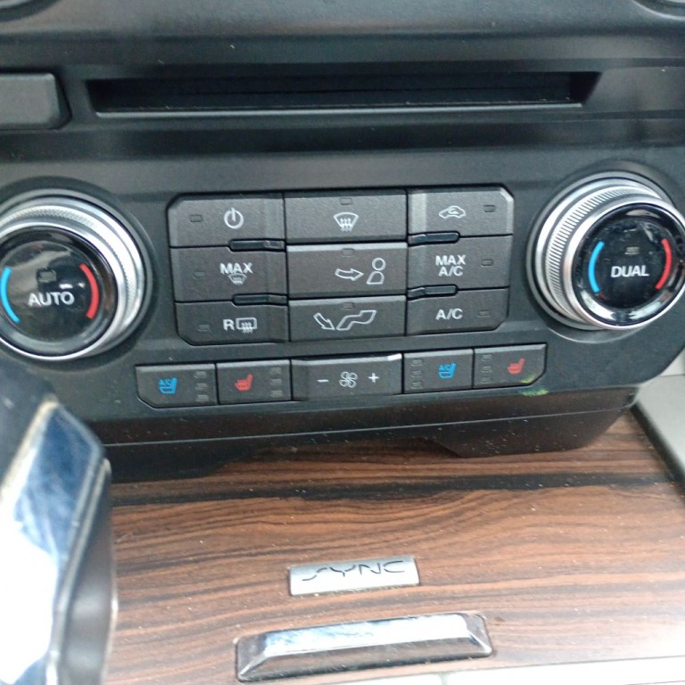 2016 Ford F-150 Image 14