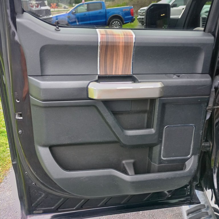2016 Ford F-150 Image 18