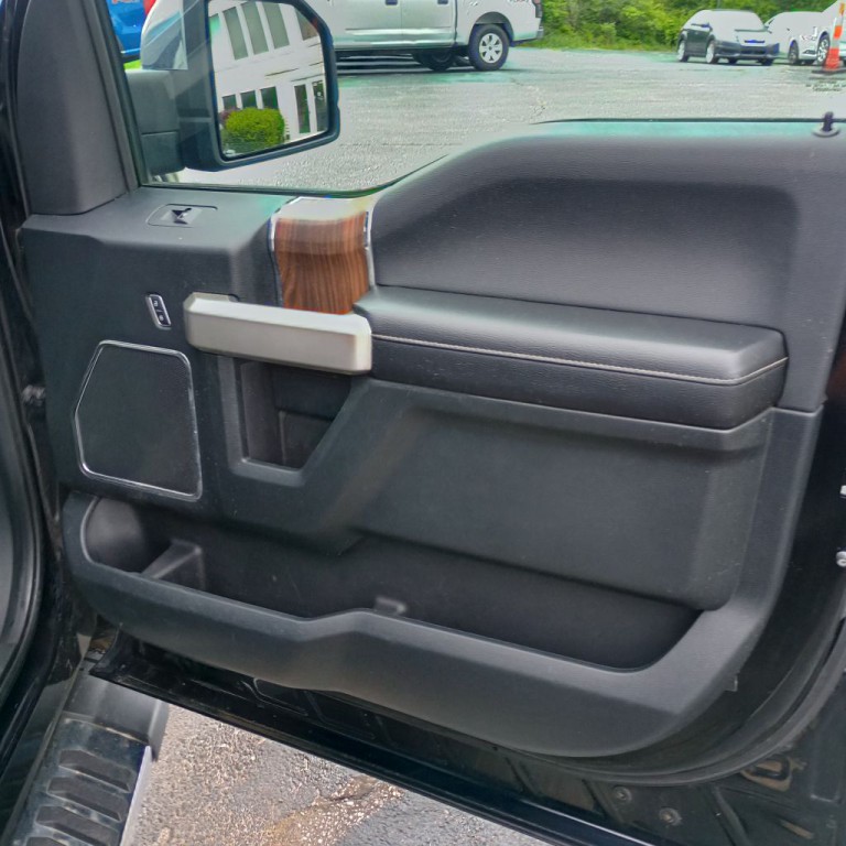 2016 Ford F-150 Image 24