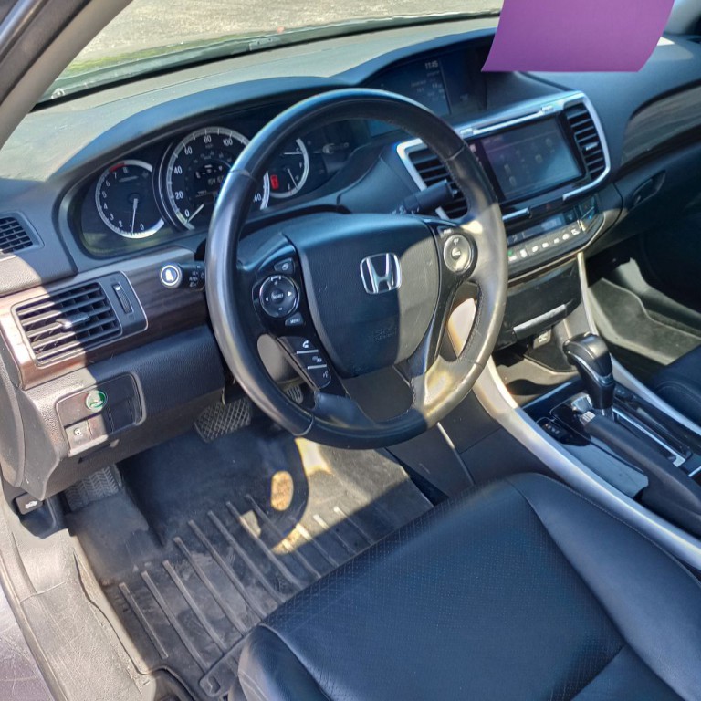 2017 Honda Accord Image 9