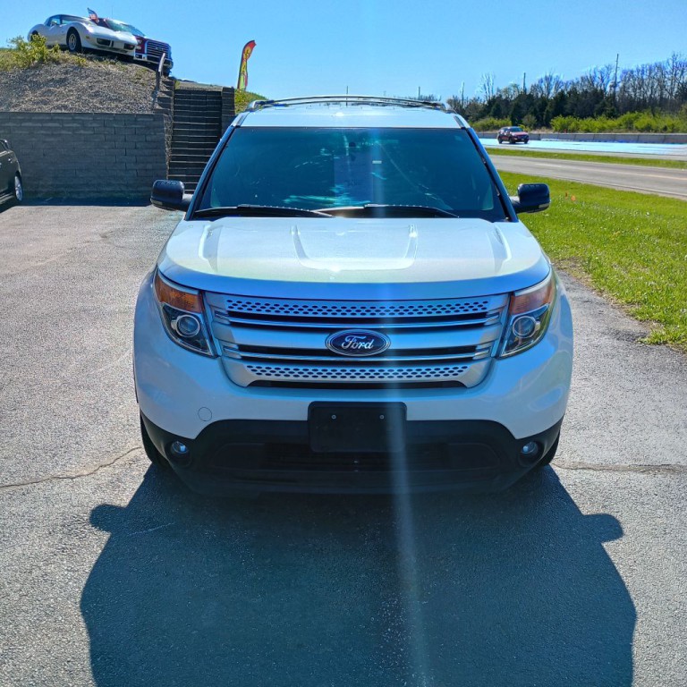 2012 Ford Explorer Image 8