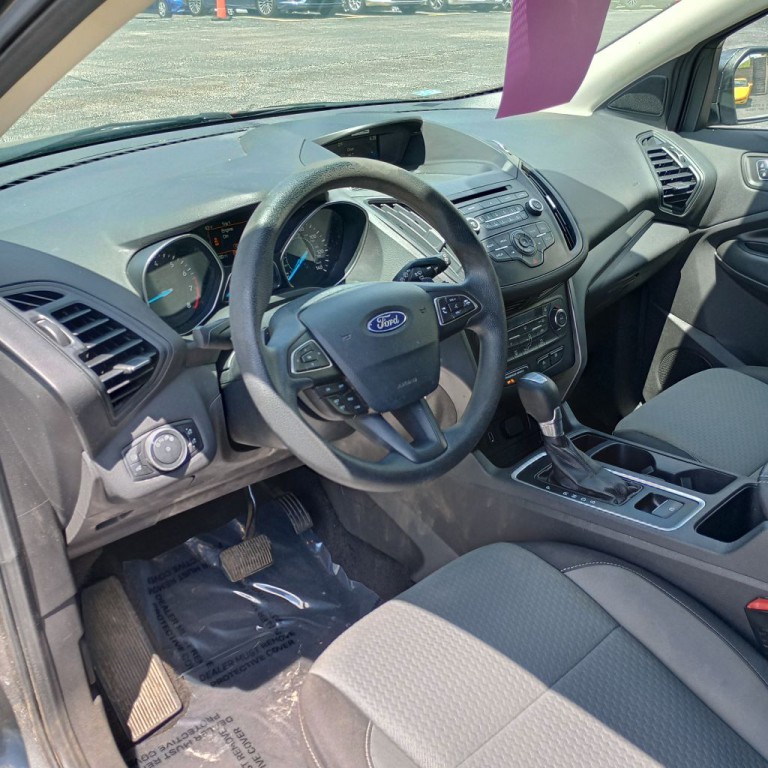 2017 Ford Escape Image 9