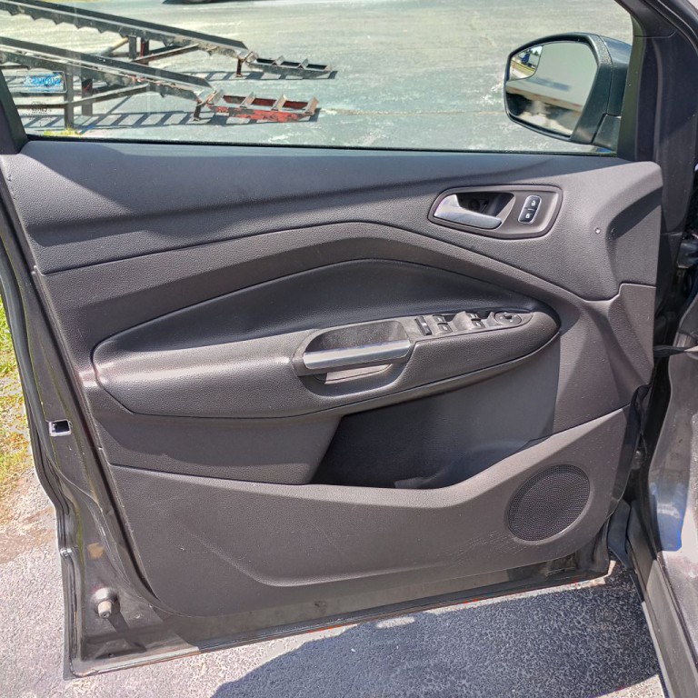 2017 Ford Escape Image 11