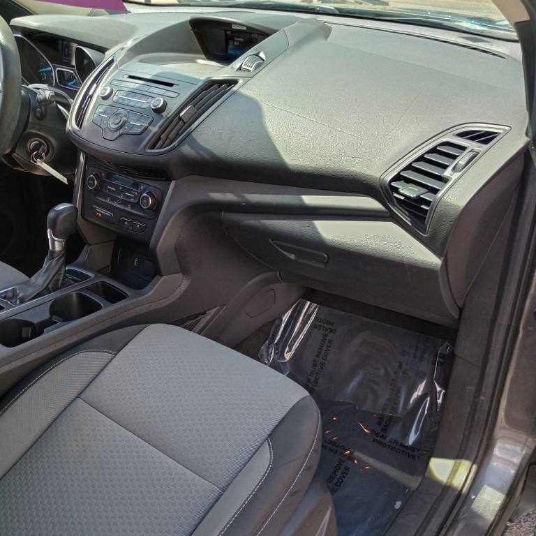 2017 Ford Escape Image 21