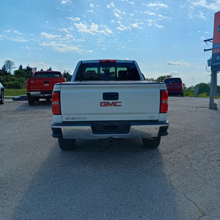 2015 GMC Sierra Image 4