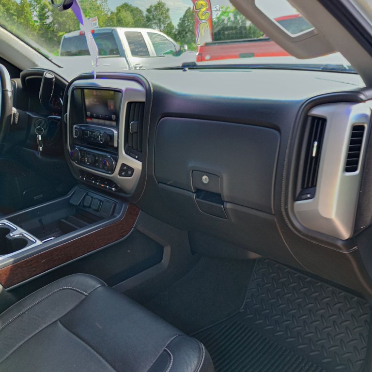2015 GMC Sierra Image 22